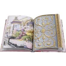 Книга на английском языке "London in Bloom", Lane G. 