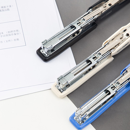 Скобосшиватель "Deli Exceed 0229", 15 листов, ассорти - 5