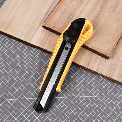 Нож универсальный "Deli DL003A", 18 мм, усиленный - 4