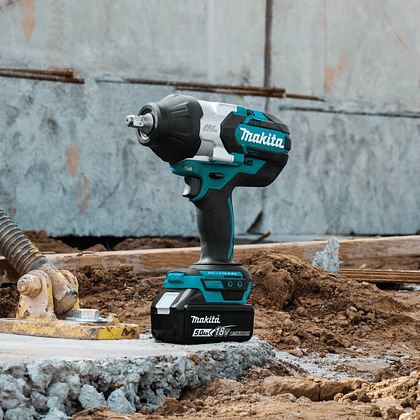 Аккумуляторный гайковерт MAKITA DTW1002RTJ, 18 В, 1050 Нм, 1/2", 5.0Ачx2, MakPac 3 - 11