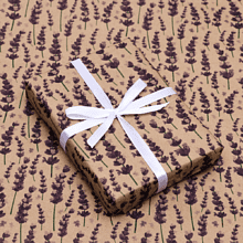 Бумага декоративная в рулоне "Фиолетовые цветы"