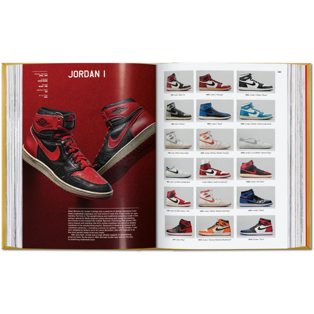 Книга на английском языке "Sneaker Freaker. The Ultimate Sneaker Book" - 5